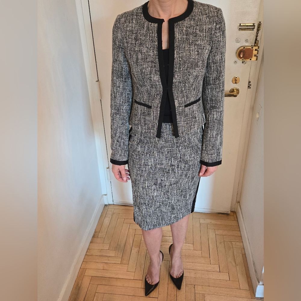 LK Bennett tailored skirt suit gray size 2